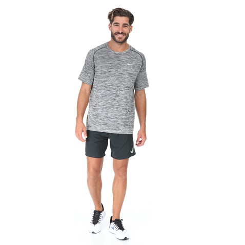 NIKE-Αθλητική κοντομάνικη μπλούζα Nike γκρι 