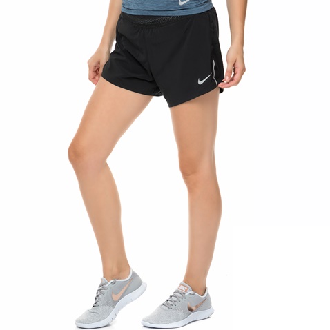 NIKE-Γυναικείο αθλητικό σορτς AROSWFT SHORT 4IN μαύρο 