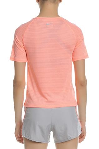NIKE-Γυναικεία κοντομάνικη μπλούζα NIKE MILER TOP SS BREATHE ροζ 