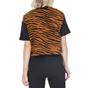 NIKE-Γυναικεία κοντομάνικη μπλούζα NIKE ESSNTL TOP SS AOP μαύρη-καφέ