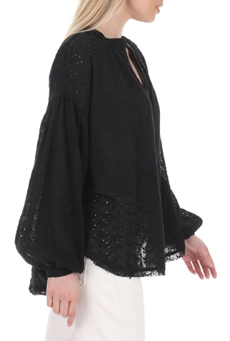 FREE PEOPLE COLLECTION-Γυναικεία πουκαμίσα FREE PEOPLE MADDISON EYELET μαύρη