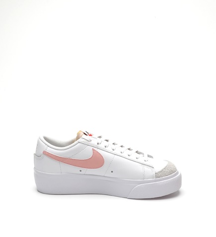 NIKE-Γυναικεία sneakers NIKE BLAZER LOW PLATFORM λευκά ροζ