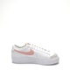 NIKE-Γυναικεία sneakers NIKE BLAZER LOW PLATFORM λευκά ροζ