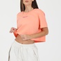 NIKE-Γυναικείο cropped top NIKE NSW CROP TEE PRNT κοραλί