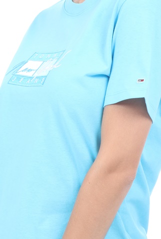 TOMMY HILFIGER-Γυναικείο t-shirt TOMMY HILFIGER REGULAR EMBROIDERED FLAG μπλε