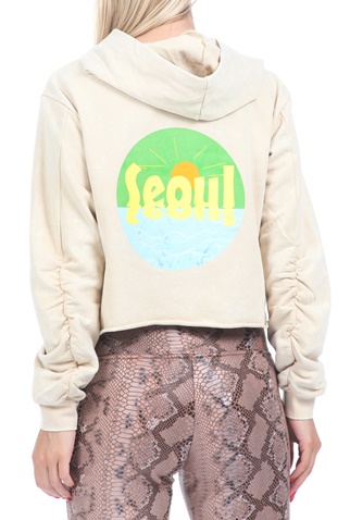 KENDALL + KYLIE-Γυναικεία cropped φούτερ μπλούζα KENDALL + KYLIE RUCHING SLEEVE εκρού