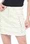 KENDALL + KYLIE-Γυναικεία mini φούστα KENDALL + KYLIE LACE UP εκρού