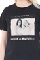 KENDALL + KYLIE-Γυναικείο t-shirt KENDALL + KYLIE PHOTO SQUARE μαύρο