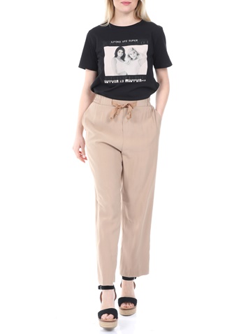 KENDALL + KYLIE-Γυναικείο t-shirt KENDALL + KYLIE PHOTO SQUARE μαύρο