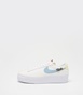 NIKE-Γυναικεία sneakers NIKE BLAZER LOW PLATFORM NEXT NATURE DJ6376 λευκά