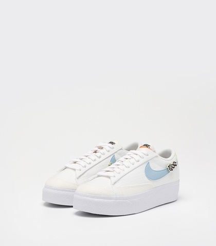 NIKE-Γυναικεία sneakers NIKE BLAZER LOW PLATFORM NEXT NATURE DJ6376 λευκά