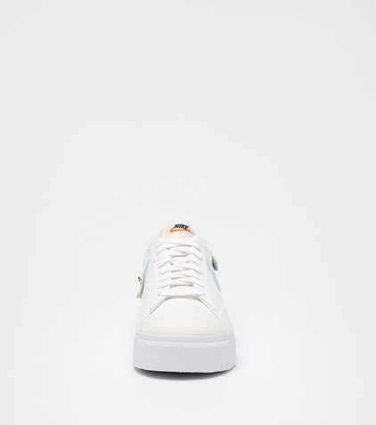 NIKE-Γυναικεία sneakers NIKE BLAZER LOW PLATFORM NEXT NATURE DJ6376 λευκά