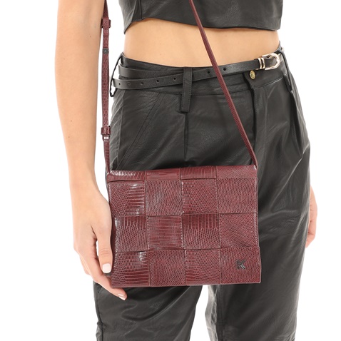 KENDALL+KYLIE-Γυναικεία τσάντα ώμου KENDALL+KYLIE HBKK-221-0005-67 μπορντό