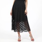 KARL LAGERFELD-Γυναικεία midi φούστα KARL LAGERFELD EMBROIDERED MESH μαύρη