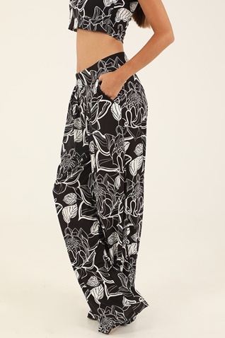KENDALL+KYLIE-Γυναικεία φαρδιά παντελόνα KENDALL+KYLIE PRINT FLARED PANTS ασπρόμαυρη