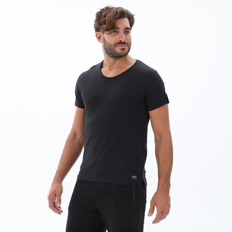 OCEAN SHARK-Ανδρική μπλούζα OCEAN SHARK 21D9096221 μαύρο