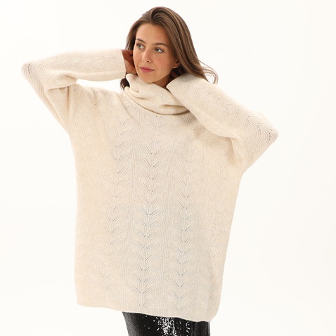ATTRATTIVO-Γυναικείο μακρύ oversized πουλόβερ ATTRATTIVO 9P20385 εκρού