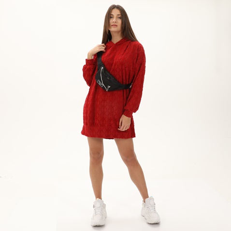 KENDALL+KYLIE-Γυναικείο oversized mini φόρεμα KENDALL+KYLIE KKW.2W1.016.048 VELOUR COMBO κόκκινο
