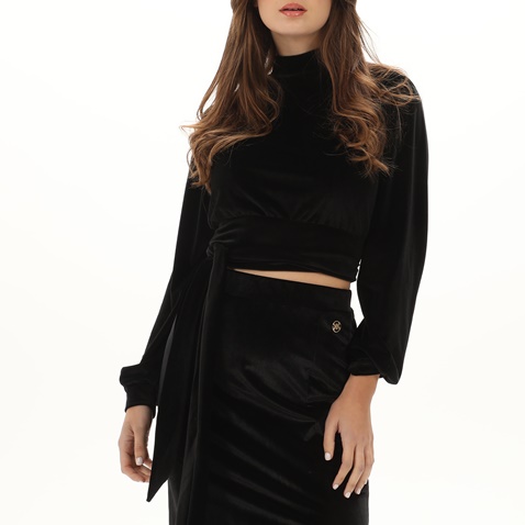 KENDALL+KYLIE-Γυναικείο βελουτέ cropped top KENDALL+KYLIE KKW.2W0.040.006 OPEN BACK TIE μαύρο