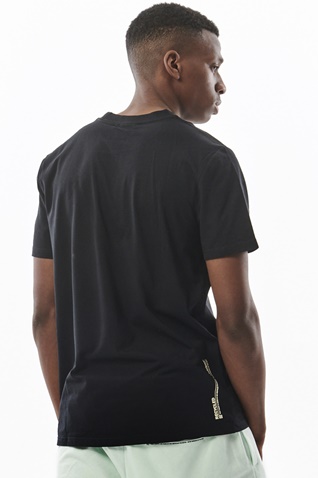 BODY ACTION-Ανδρικό t-shirt BODY ACTION 053325-01 μαύρο
