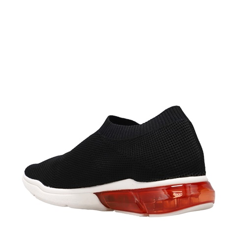 DKNY-Γυναικεία slip on sneakers DKNY K4961102 PENN μαύρα