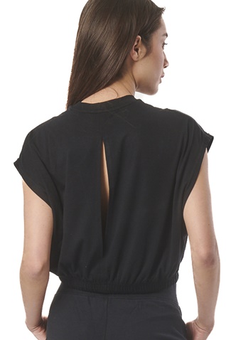BODY ACTION-Γυναικείο αθλητικό cropped top BODY ACTION 041415-01 μαύρο
