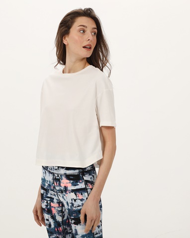 DKNY JEANS-Γυναικείο t-shirt DKNY D2A4A088 λευκό