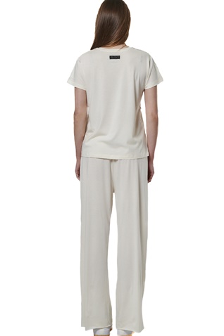 BODY ACTION-Γυναικείο t-shirt BODY ACTION 051521-01 εκρού