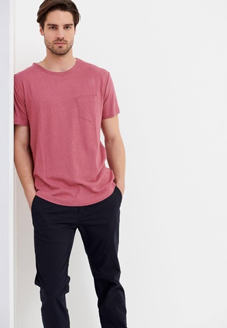 FUNKY BUDDHA-Ανδρικό t-shirt FUNKY BUDDHA loose fit ροζ
