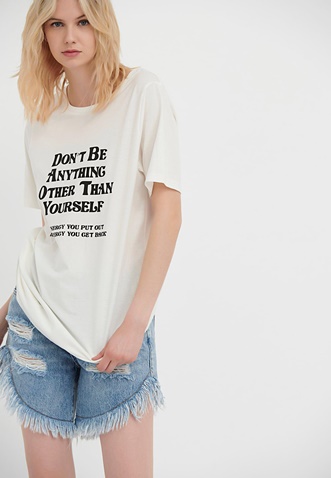 FUNKY BUDDHA-Γυναικείο μακρύ t-shirt FUNKY BUDDHA λευκό