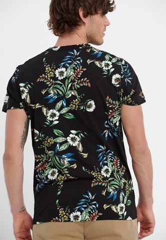 FUNKY BUDDHA-Ανδρικό t-shirt FUNKY BUDDHA μαύρο floral