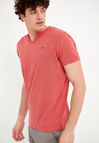 FUNKY BUDDHA-Ανδρικό essential t-shirt FUNKY BUDDHA dusty rose με λαιμό henley