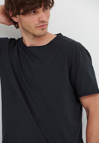 FUNKY BUDDHA-Ανδρικό t-shirt FUNKY BUDDHA μαύρο