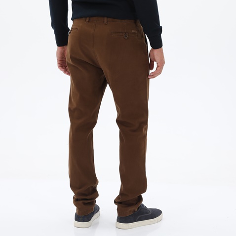 NAVY & GREEN-Ανδρικό υφασμάτινο παντελόνι NAVY & GREEN MODERN FIT καφέ