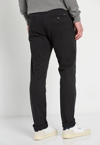 FUNKY BUDDHA-Ανδρικό chino παντελόνι FUNKY BUDDHA Essential comfort μαύρο
