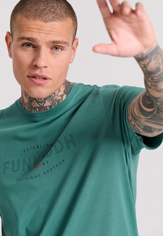 FUNKY BUDDHA-Ανδρικό t-shirt FUNKY BUDDHA FBM009-094-04 πράσινο