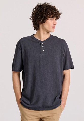 FUNKY BUDDHA-Ανδρικό t-shirt FUNKY BUDDHA FBM009-012-04 ανθρακί 
