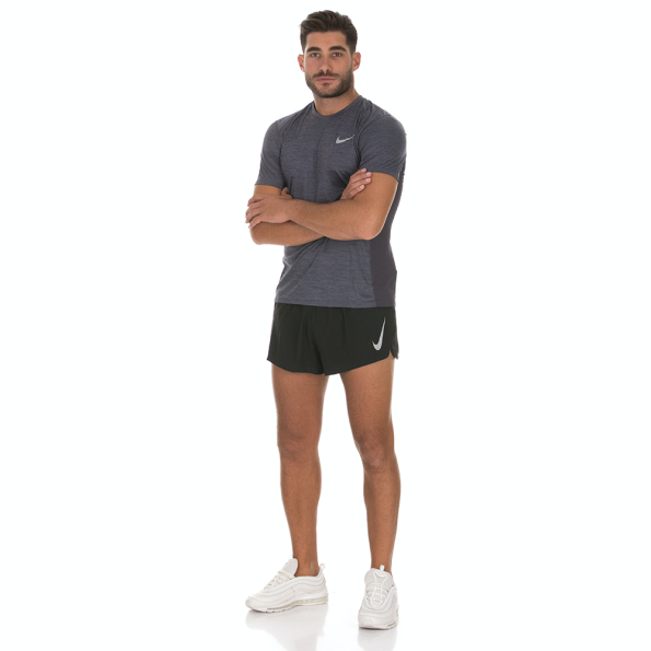 Ανδρικό σορτς NIKE AROSWFT 2IN μαύρο Ανδρικά