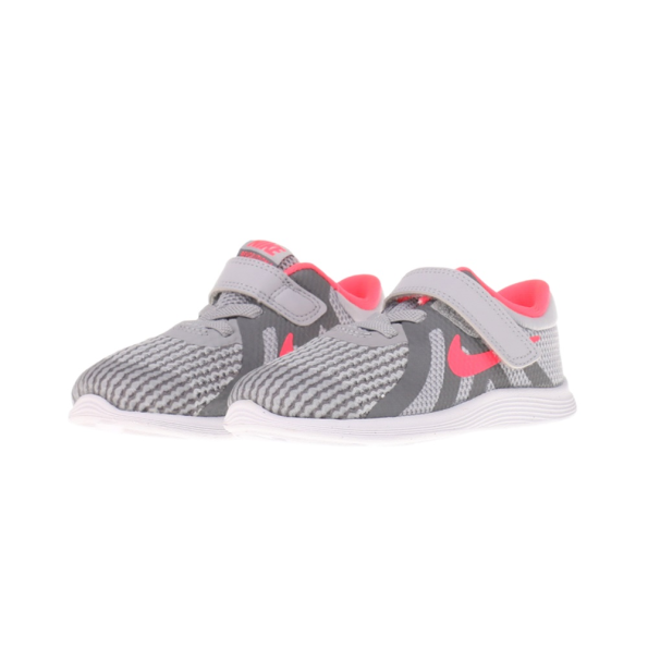 Παιδικά αθλητικά παπούτσια NIKE REVOLUTION 4 (DTV) γκρι ροζ Παιδικά
