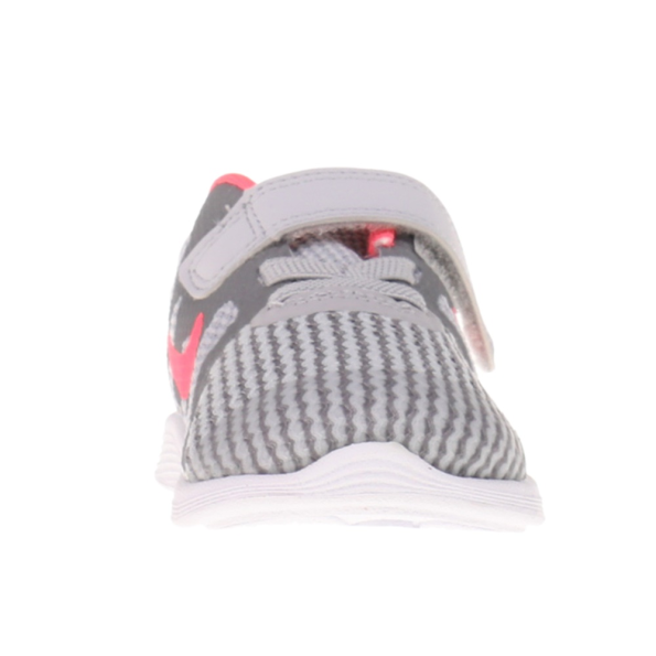 Παιδικά αθλητικά παπούτσια NIKE REVOLUTION 4 (DTV) γκρι ροζ Παιδικά