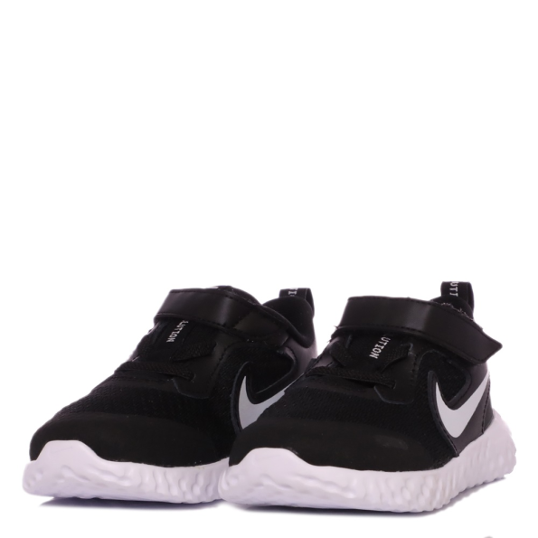 Βρεφικά παπούτσια NIKE REVOLUTION 5 (TDV) μαύρα Παιδικά