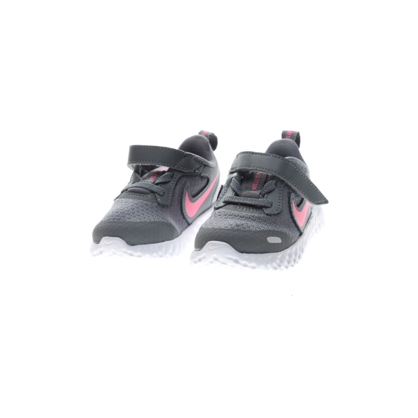Βρεφικά αθλητικά παπούτσια NIKE REVOLUTION 5 (TDV) γκρι ροζ Παιδικά
