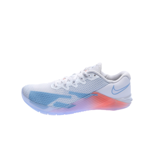 Γυναικεία παπούτσια training NIKE METCON 5 PRM λευκά