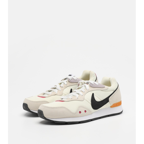Γυναικεία παπούτσια running CK2948 WMNS NIKE VENTURE RUNNER εκρού Γυναικεία