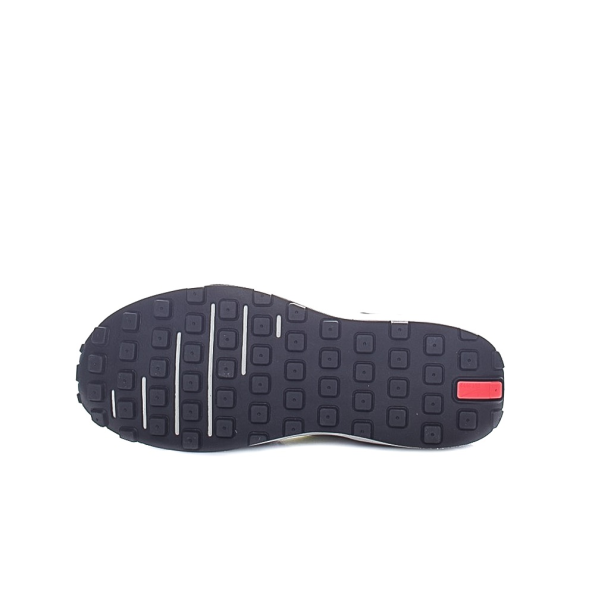 Γυναικεία παπούτσια NIKE WAFFLE ONE πράσινα Γυναικεία