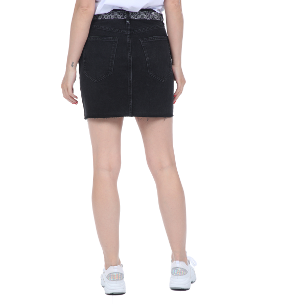 Γυναικεία jean mini φούστα SUPERDRY μαύρη Γυναικεία