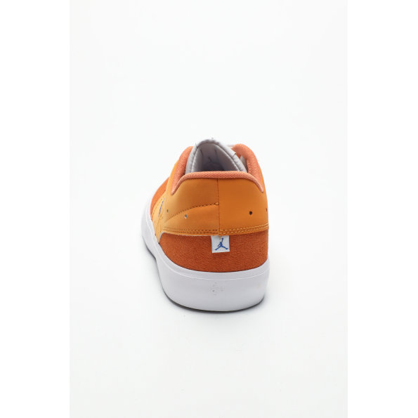 Ανδρικά sneakers NIKE DM1681 JORDAN SERIES .05 πορτοκαλί Ανδρικά