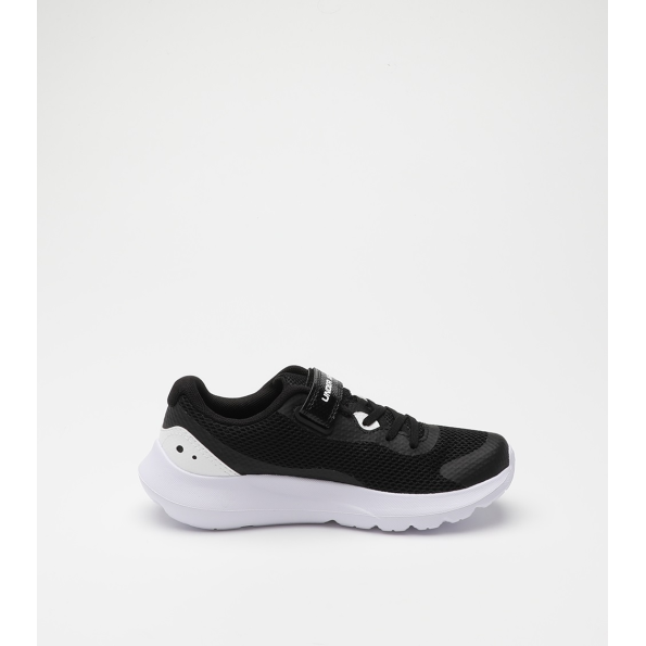 Παιδικά αθλητικά παπούτσια UNDER ARMOUR 3024990 BPS Surge 3 AC μαύρα λευκά Παιδικά