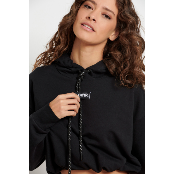 Γυναικεία cropped μπλούζα BODYTALK 1222-903025 μαύρο Γυναικεία