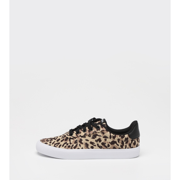 Γυναικεία sneakers adidas Originals VULC RAID 3R GW9185 λεοπάρ